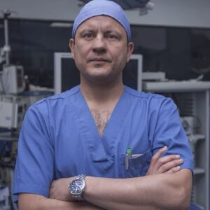 Dr. Carlos Gomez Mantilla