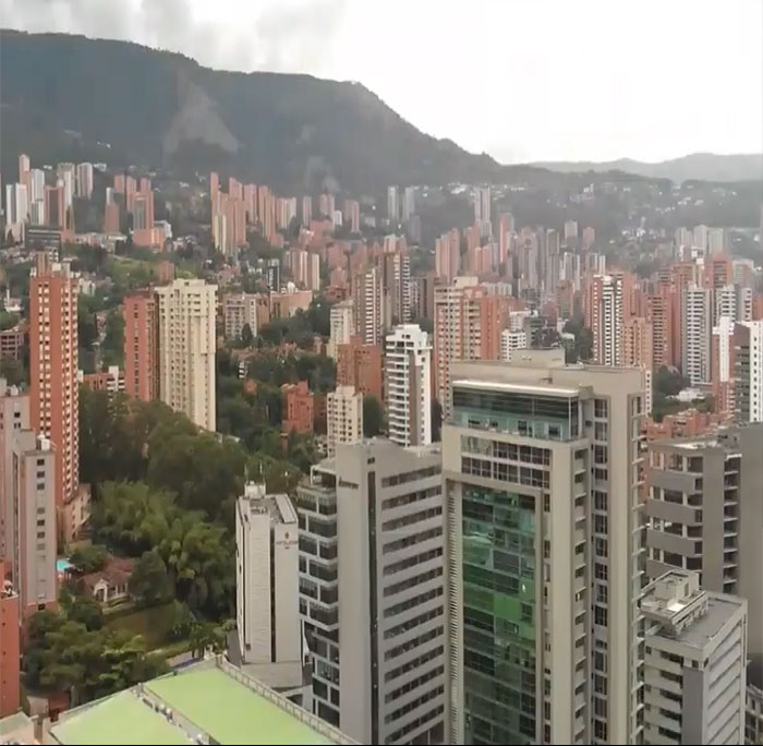 Medellin foto aerea el poblado